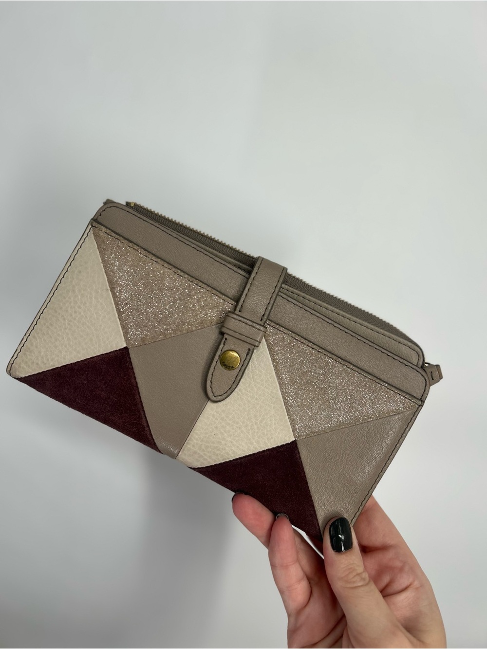 Fossil 4x8Fiona Tab Clutch Patchwork Wallet Champagne Geo Metallic Leather Gray